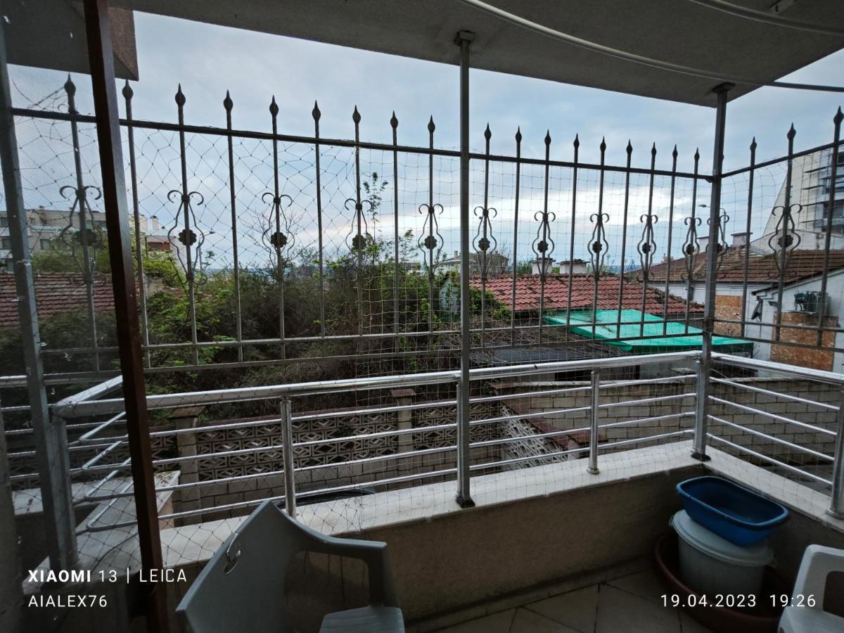 Apartment In The Center 2 Варна Екстериор снимка